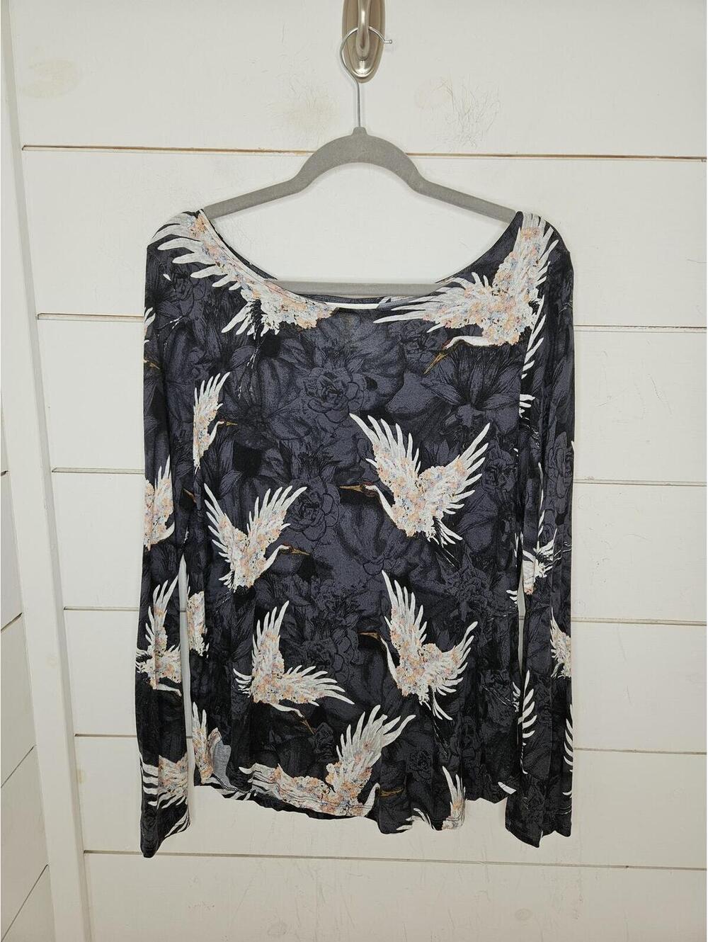 H&M large grey & black with white cranes long sleeve tee-shirt